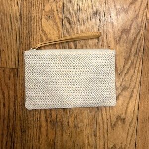 summer wristlet